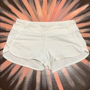 size 4 lululemon shorts 2.5 length *linerless